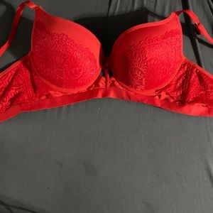 Red lace push up bra